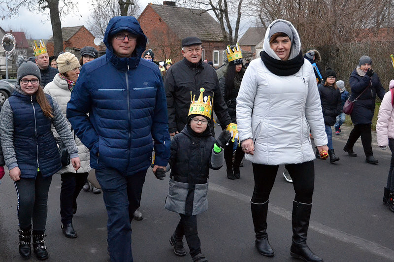 Orszak Trzech Króli ruszył z Krzemieniewa (zdjęcia)