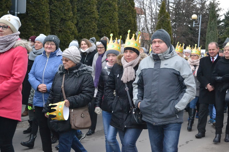 Orszak Trzech Króli ruszył z Krzemieniewa (zdjęcia)
