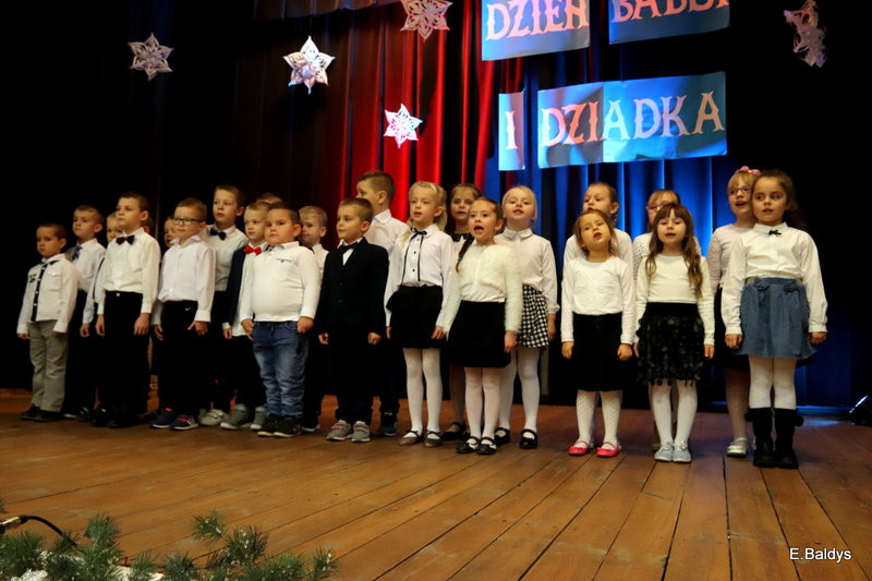 W Garzynie już świętują Dzień Babci i Dziadka (zdjęcia)