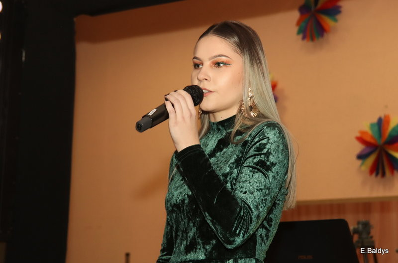 Studniówka III LO (zdjęcia)
