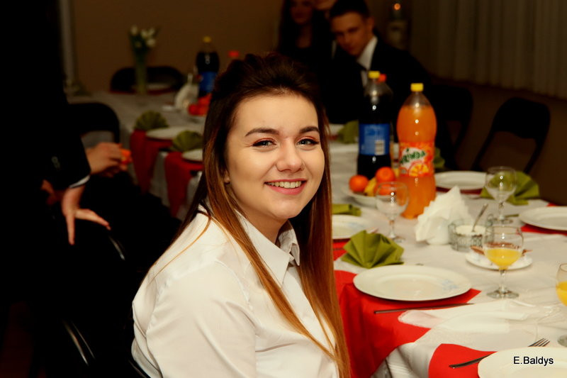 Studniówka III LO (zdjęcia)
