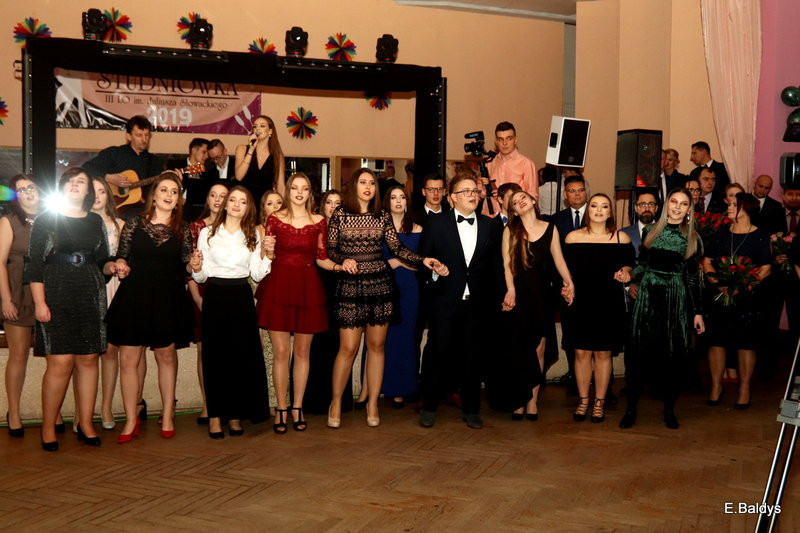 Studniówka III LO (zdjęcia)