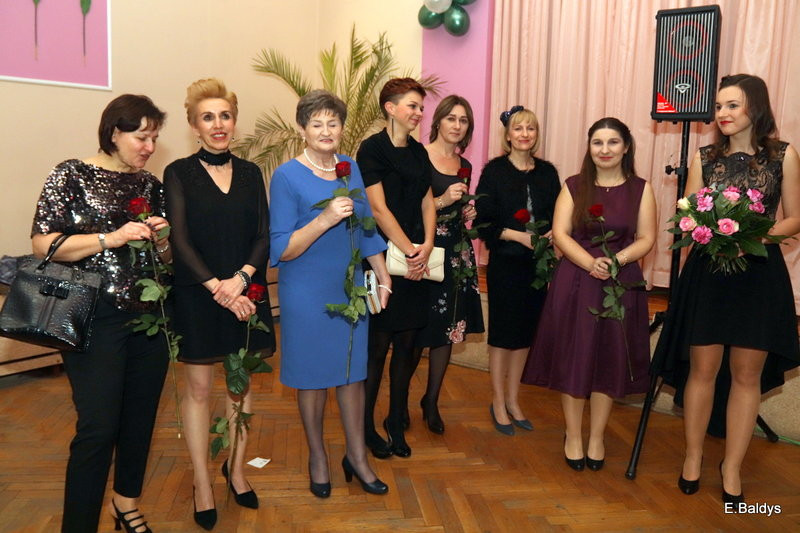 Studniówka III LO (zdjęcia)