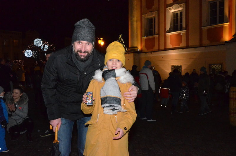 Wolontariusze 27. Finału WOŚP zebrali w Lesznie ponad 110 tys. zł (zdjęcia)