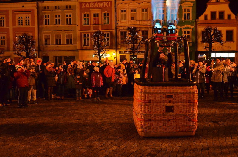 Wolontariusze 27. Finału WOŚP zebrali w Lesznie ponad 110 tys. zł (zdjęcia)
