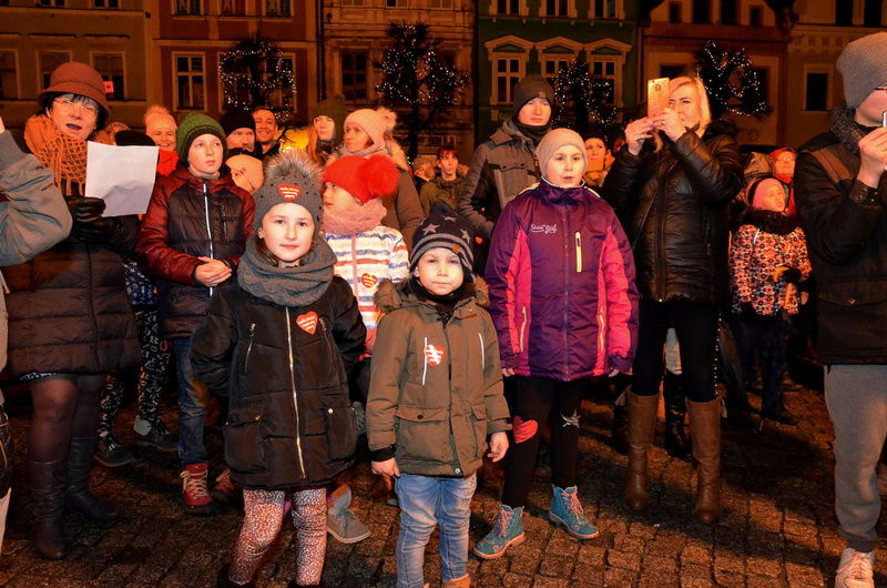 Wolontariusze 27. Finału WOŚP zebrali w Lesznie ponad 110 tys. zł (zdjęcia)