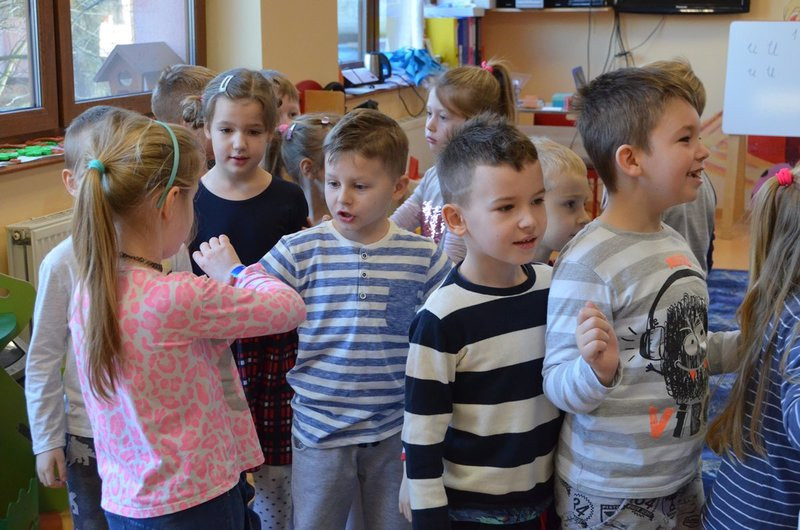 Byczek zadbał o bezpieczeństwo przedszkolaków (zdjęcia)
