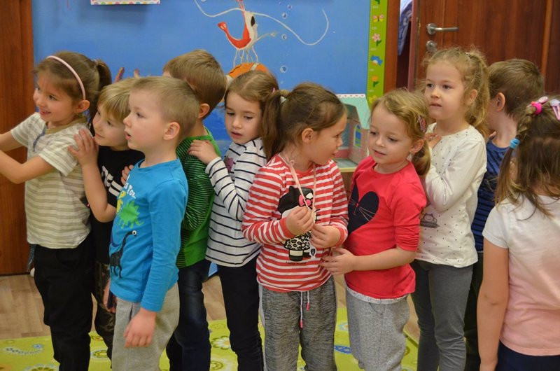 Byczek zadbał o bezpieczeństwo przedszkolaków (zdjęcia)
