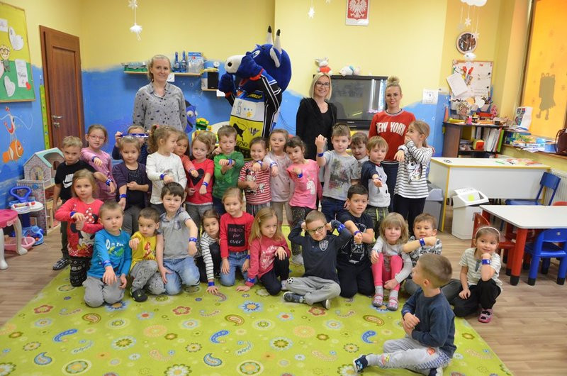 Byczek zadbał o bezpieczeństwo przedszkolaków (zdjęcia)