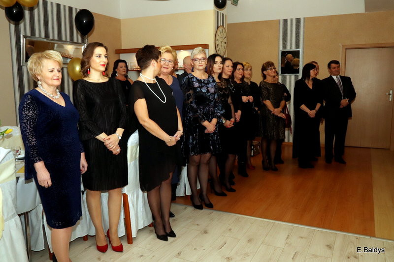 Bal studniówkowy ZS nr 4 (zdjęcia)