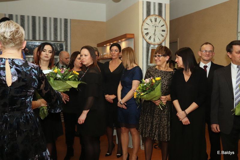 Bal studniówkowy ZS nr 4 (zdjęcia)