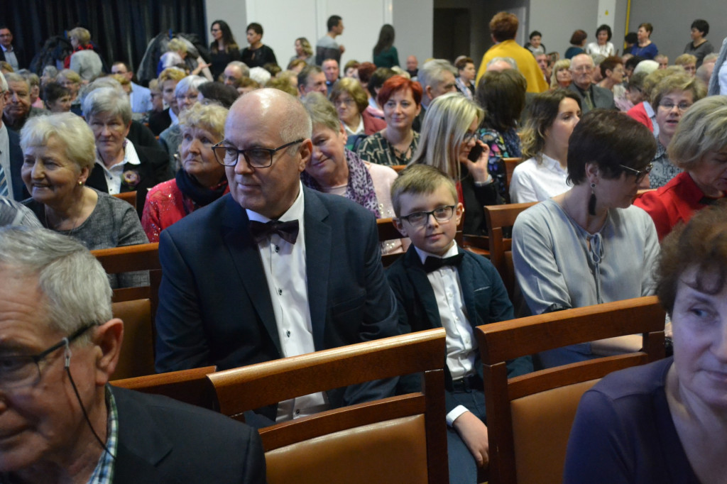 Koncert Być kobietą w Garzynie