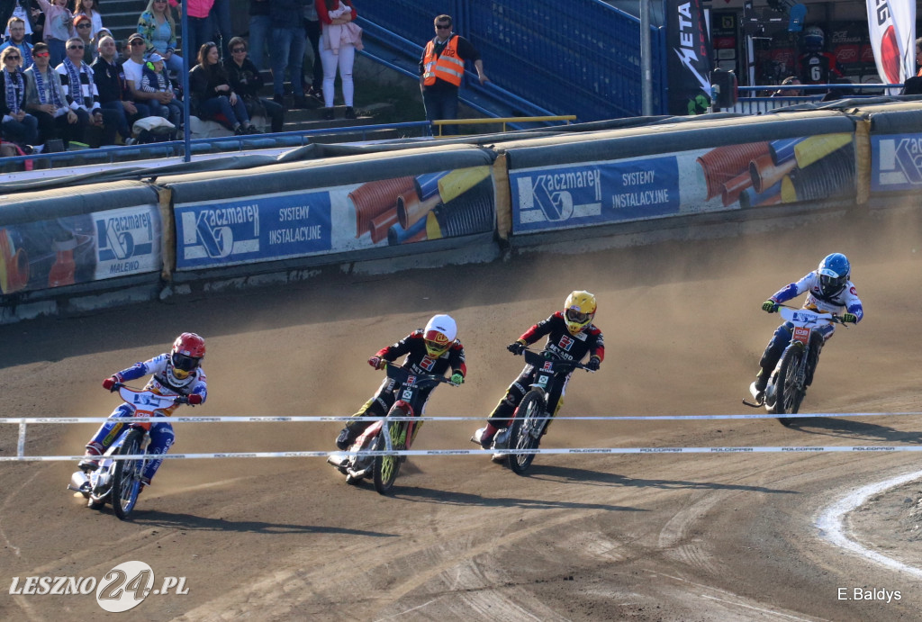 Unia Leszno wygrywa na inaugurację 2019