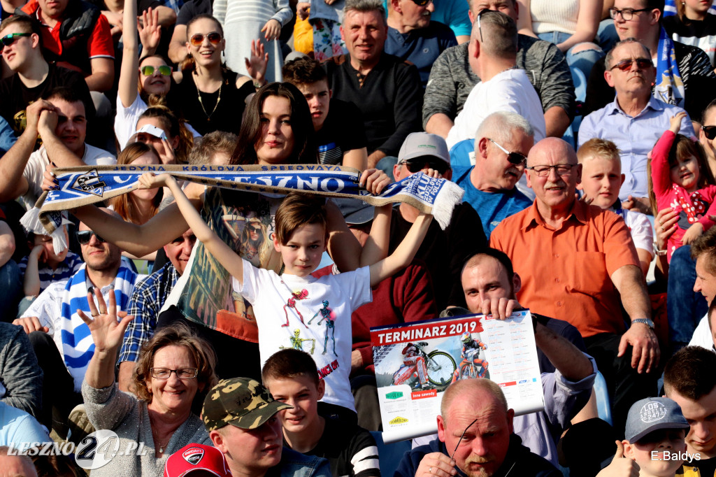 Unia Leszno wygrywa na inaugurację 2019