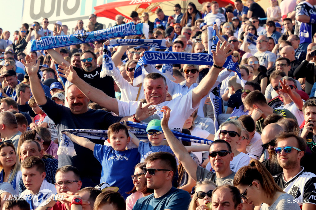 Unia Leszno wygrywa na inaugurację 2019