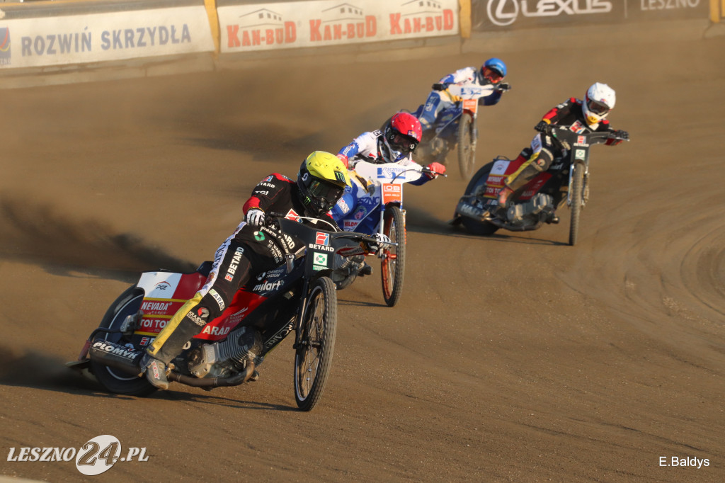 Unia Leszno wygrywa na inaugurację 2019