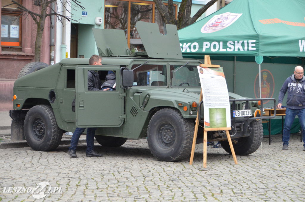 Piknik Militarny na leszczyńskim rynku