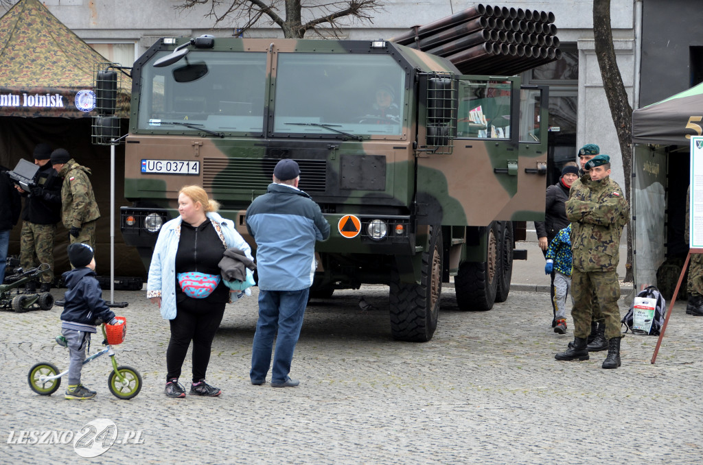 Piknik Militarny na leszczyńskim rynku