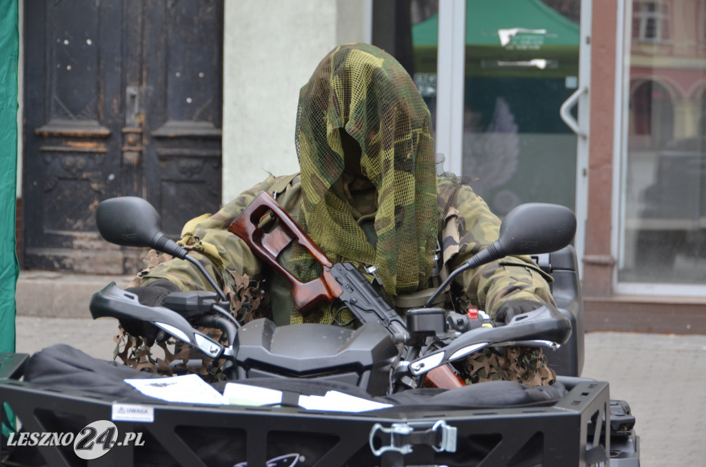 Piknik Militarny na leszczyńskim rynku