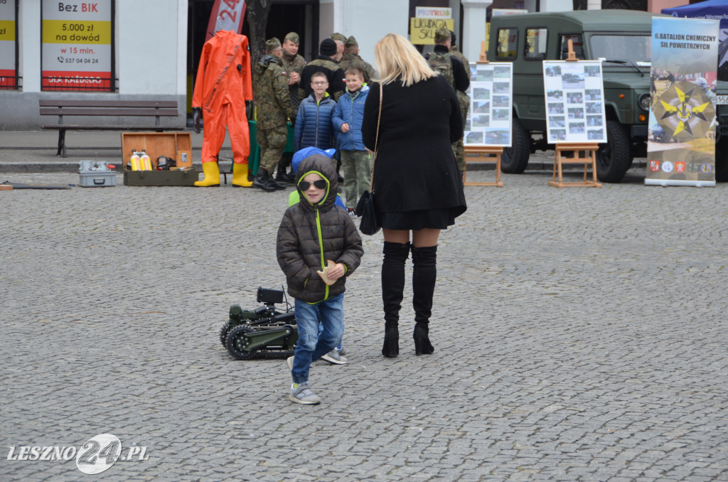 Piknik Militarny na leszczyńskim rynku