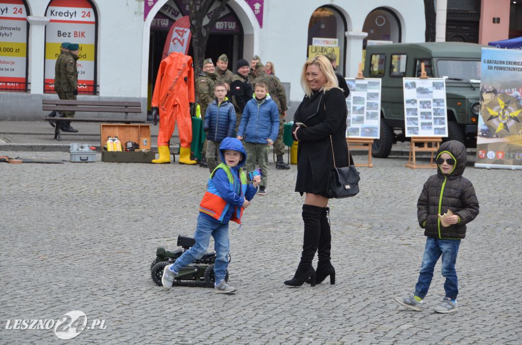 Piknik Militarny na leszczyńskim rynku