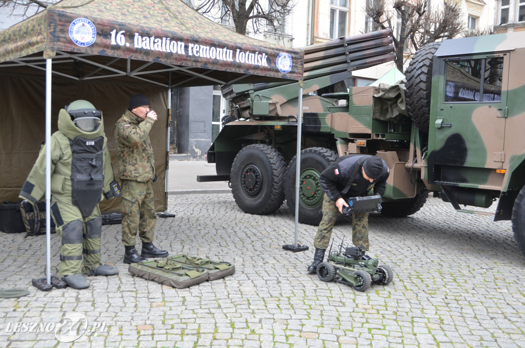 Piknik Militarny na leszczyńskim rynku