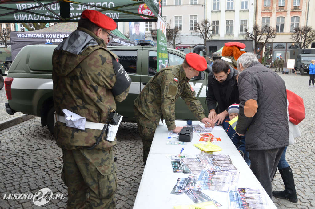 Piknik Militarny na leszczyńskim rynku