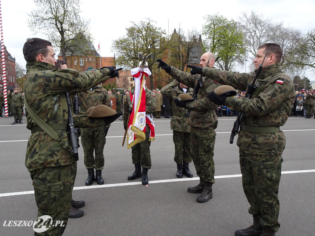 Przysięga wojskowa w Lesznie