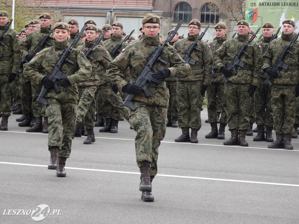 Przysięga wojskowa w Lesznie