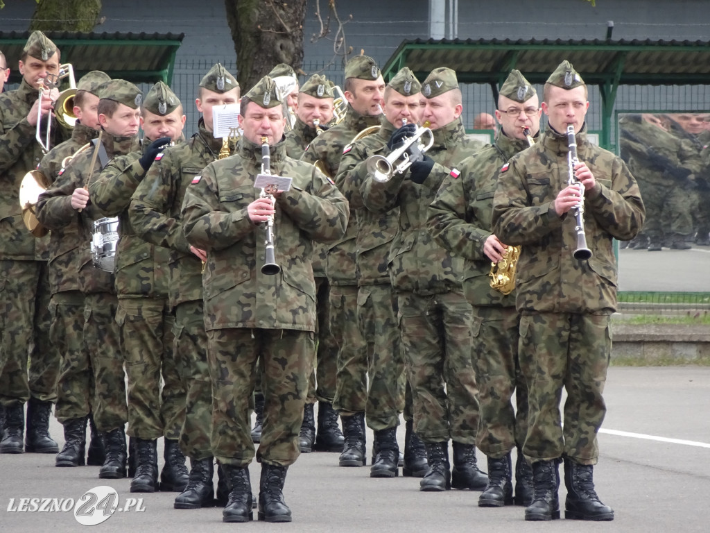 Przysięga wojskowa w Lesznie