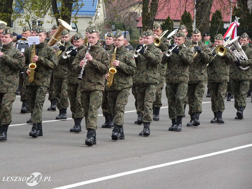 Przysięga wojskowa w Lesznie