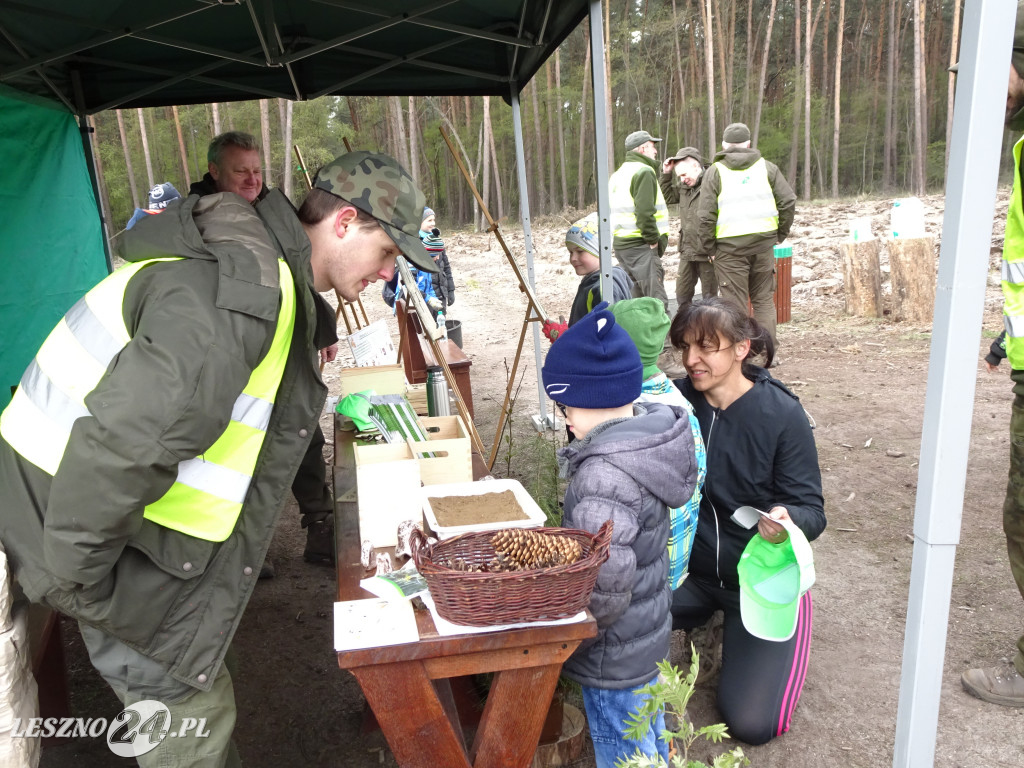 Sadzenie lasu - Leszno, 13.04.2019