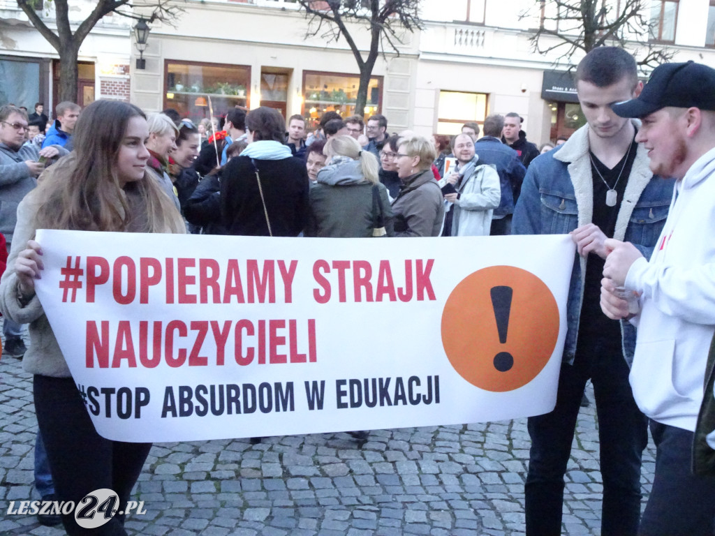 Wiec poparcia dla nauczycieli