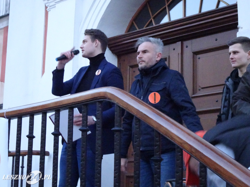 Wiec poparcia dla nauczycieli