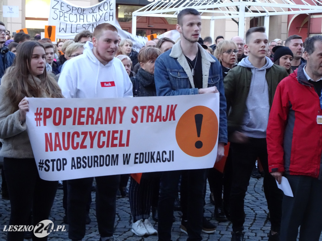 Wiec poparcia dla nauczycieli