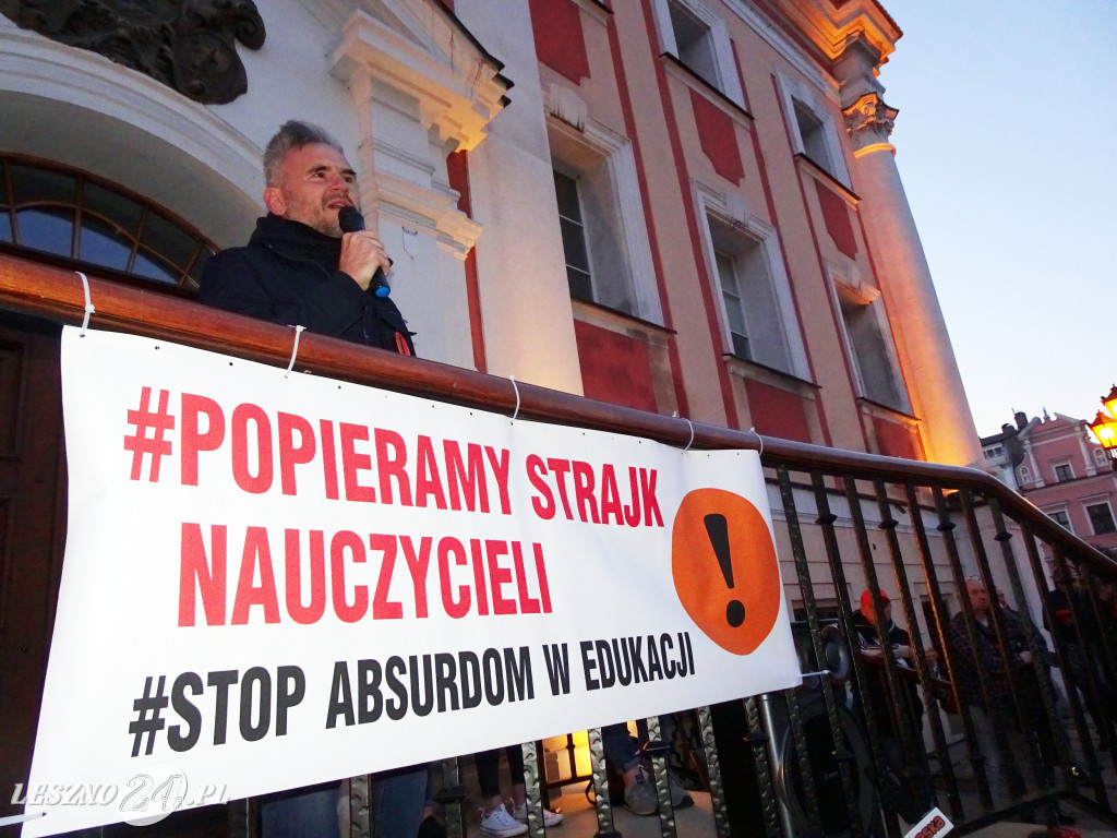 Wiec poparcia dla nauczycieli