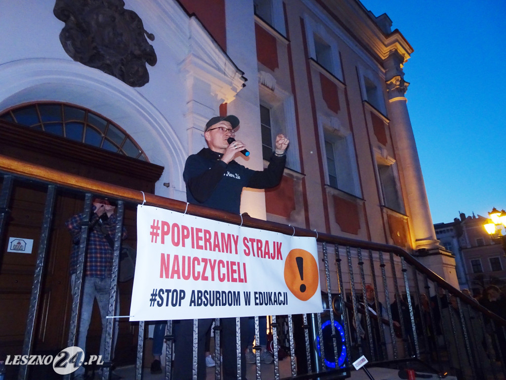 Wiec poparcia dla nauczycieli