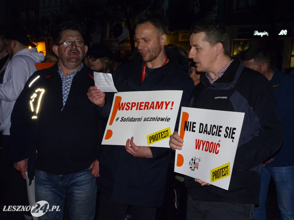 Wiec poparcia dla nauczycieli