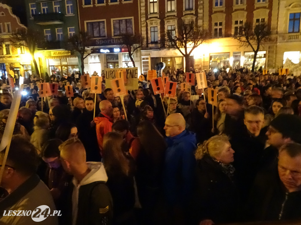 Wiec poparcia dla nauczycieli