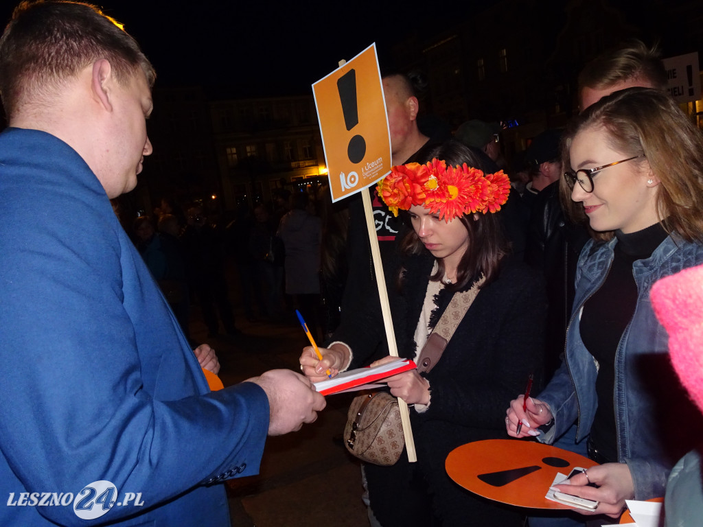 Wiec poparcia dla nauczycieli