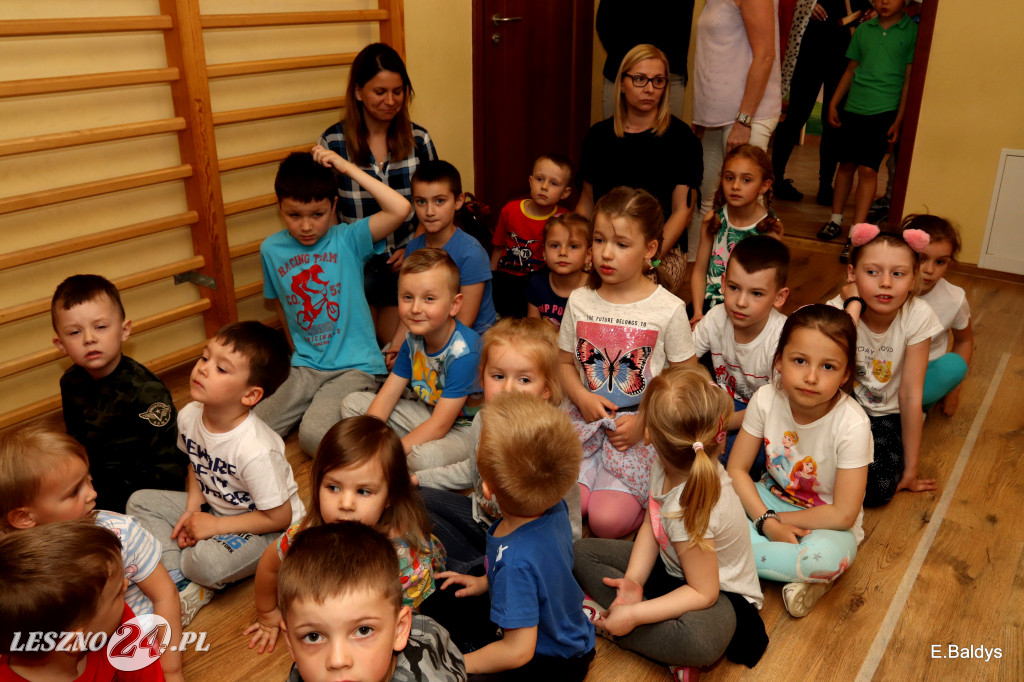 Bajkowy występ koszykarzy