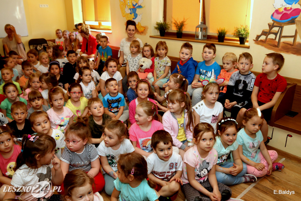 Bajkowy występ koszykarzy
