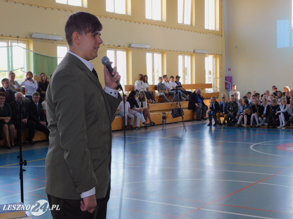 Jubileusz w SP w Dąbczu