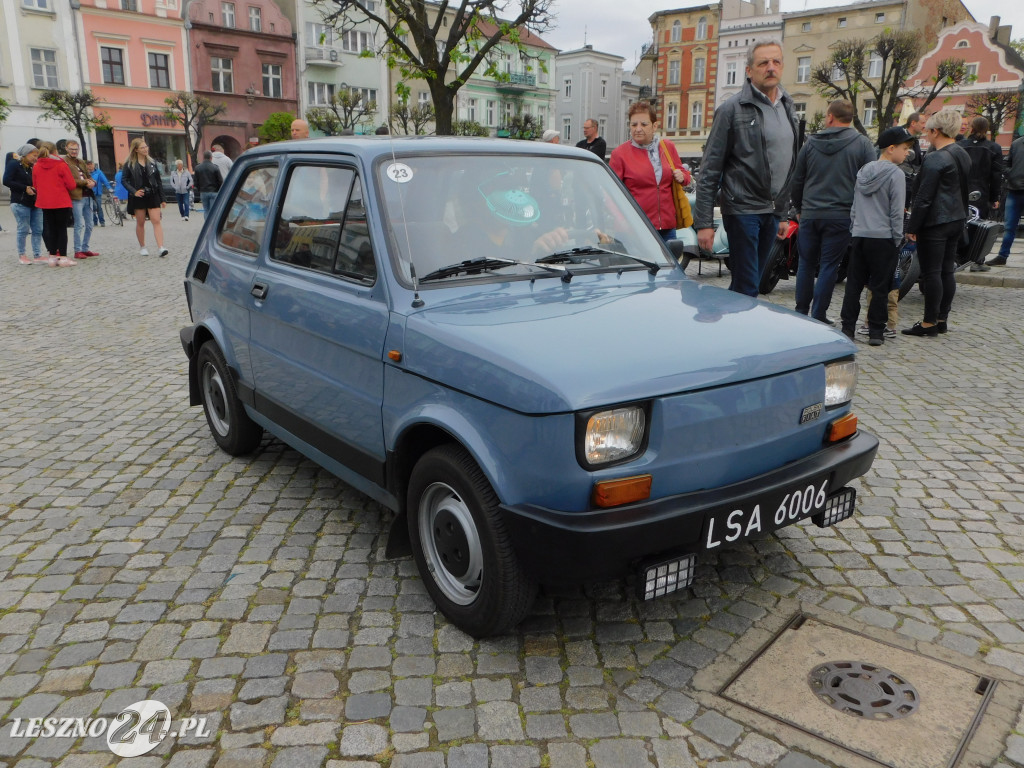 Zabytkowe auta dojechały do Leszna
