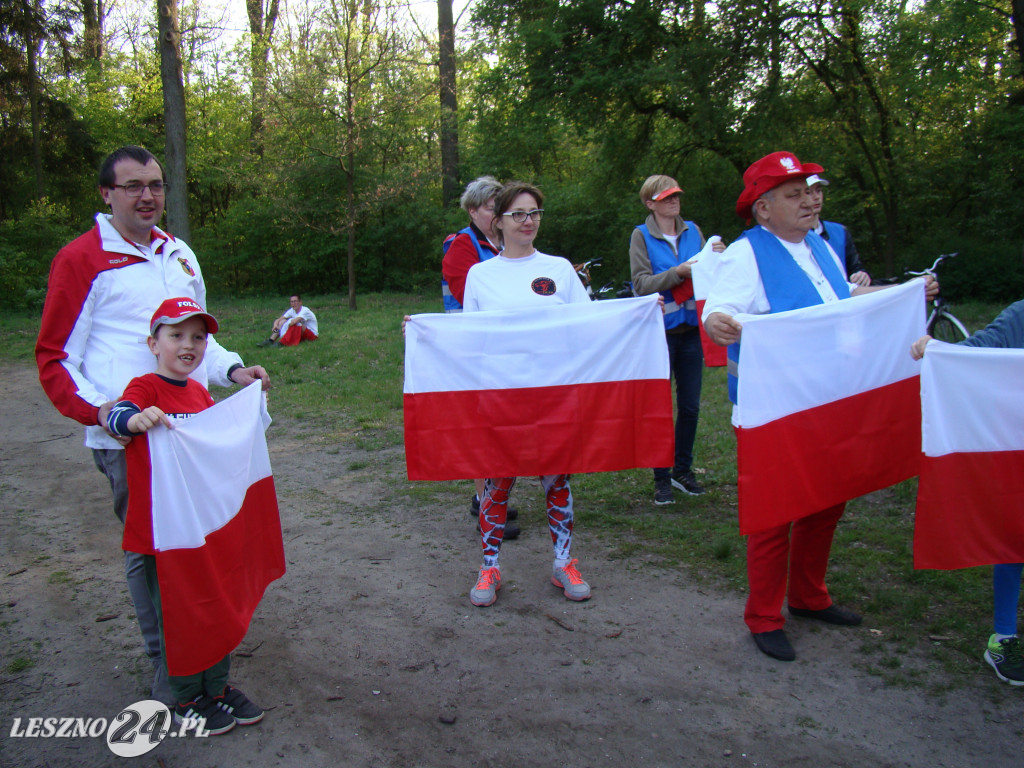 Bieg z flagą w Lesznie. 2 maja 2019