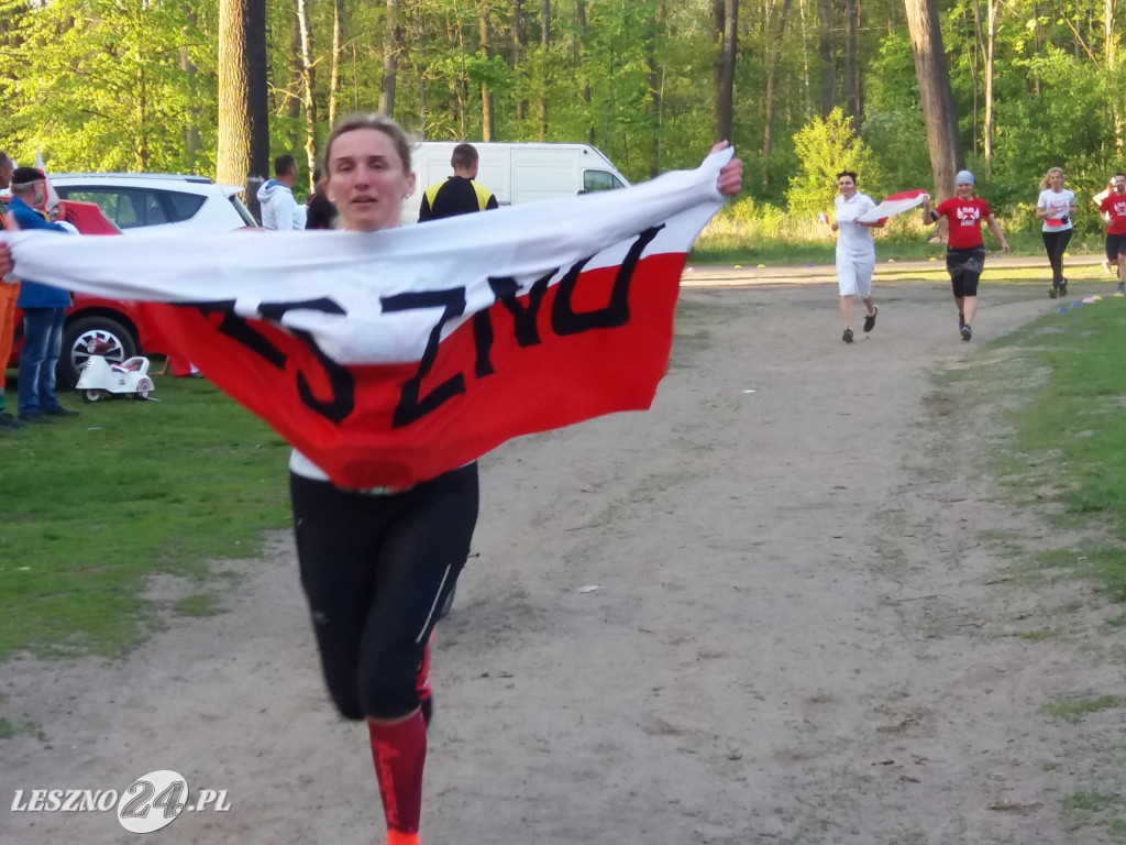 Bieg z flagą w Lesznie. 2 maja 2019