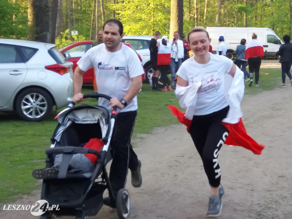 Bieg z flagą w Lesznie. 2 maja 2019