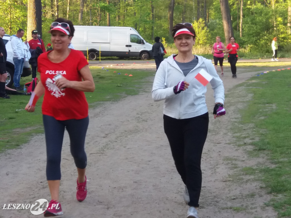 Bieg z flagą w Lesznie. 2 maja 2019