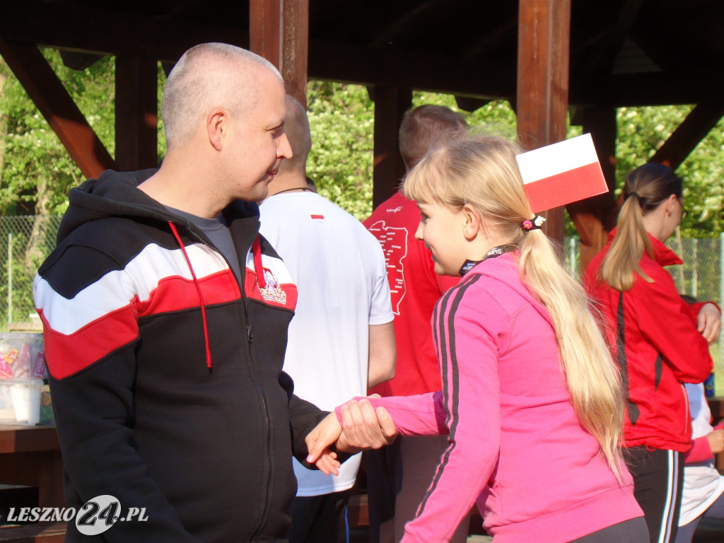Bieg z flagą w Lesznie. 2 maja 2019