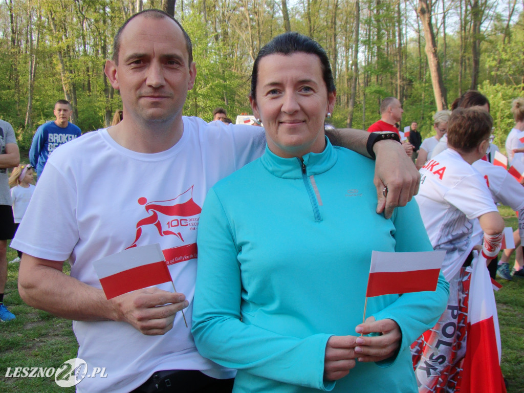Bieg z flagą w Lesznie. 2 maja 2019